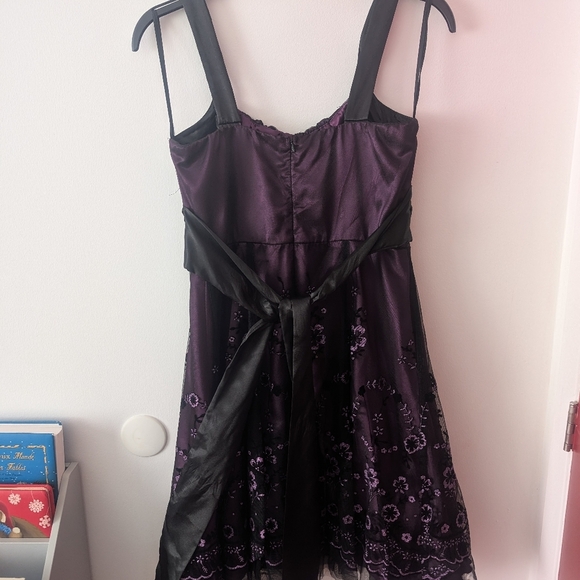 Jolie - Floral Midi Prom Dress With Ribbon - Purple&Black - Picture 2 of 6